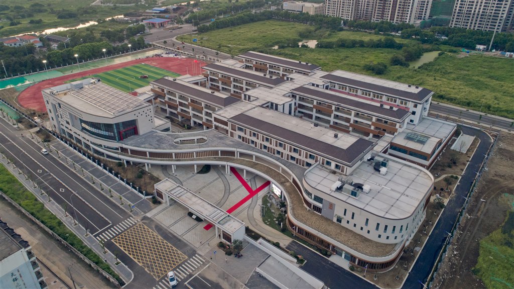 新北区龙虎塘第二实验小学-合作单位-常州市安达校车服务有限公司